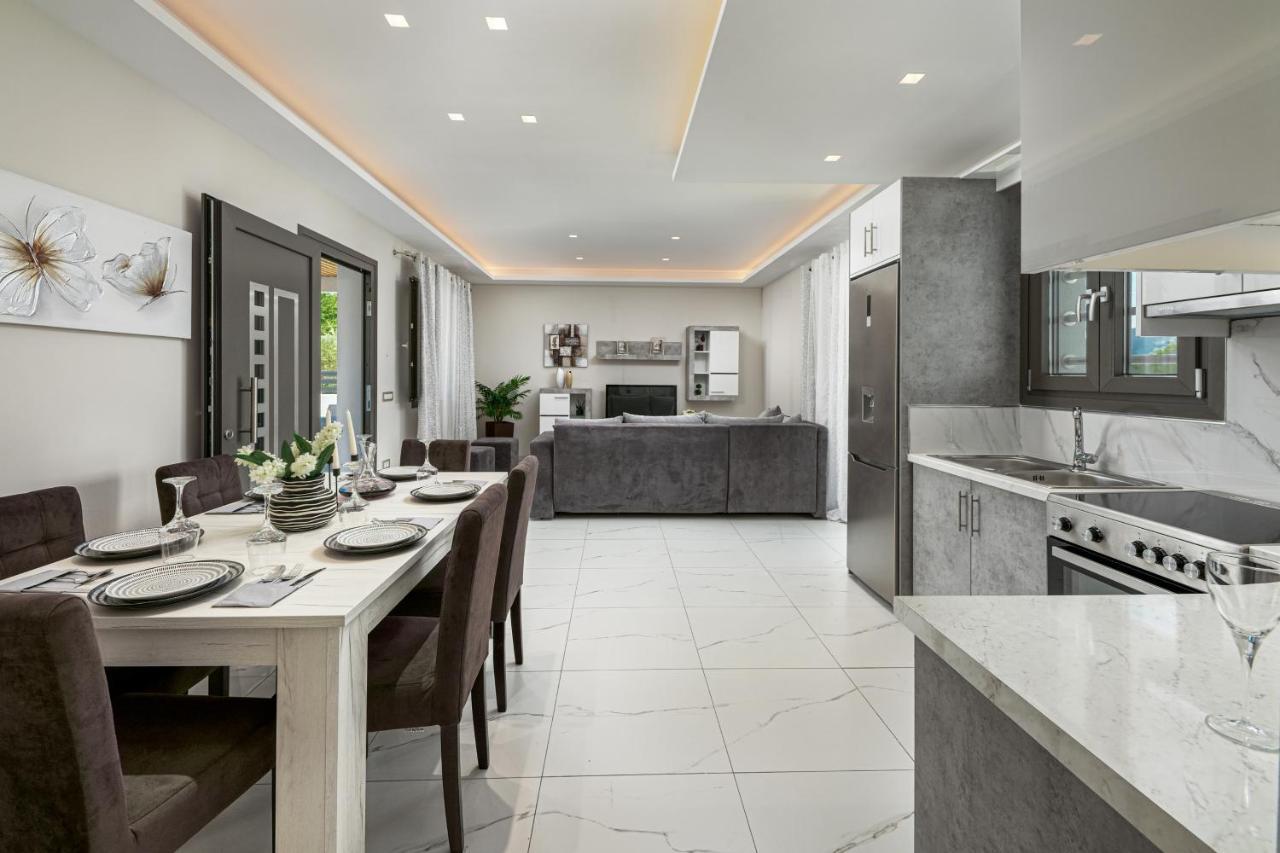 Bluewind Villa Sarakinadhon Екстер'єр фото