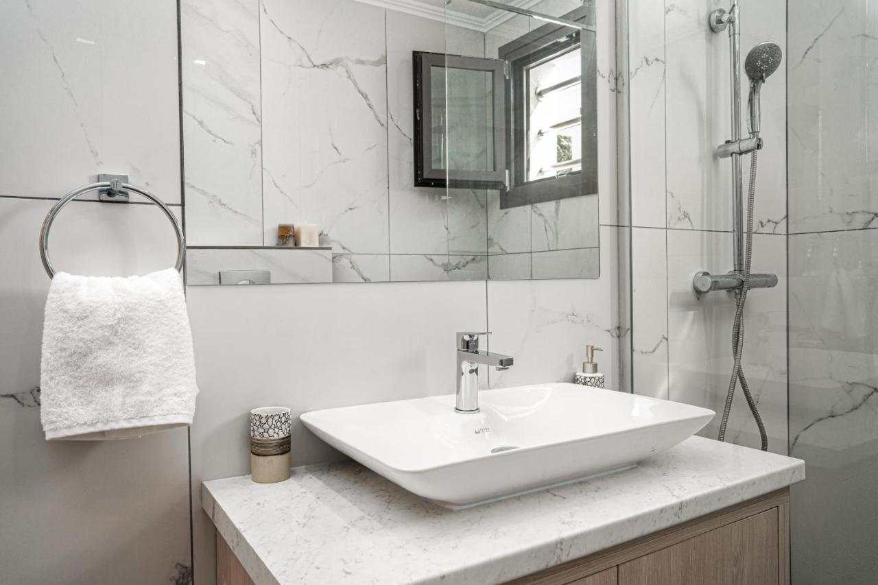 Bluewind Villa Sarakinadhon Екстер'єр фото